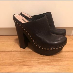 miu miu lug sole clogs